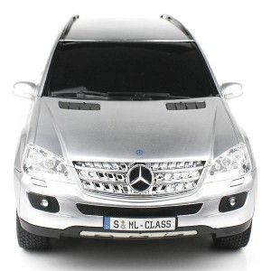carro Mercedes Benz M Class com Controle Remoto - Escala 1